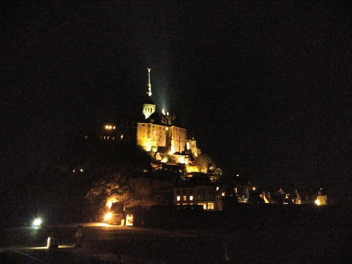 Au Coeur De Bourg... Daire Saint-Lunaire Dış mekan fotoğraf